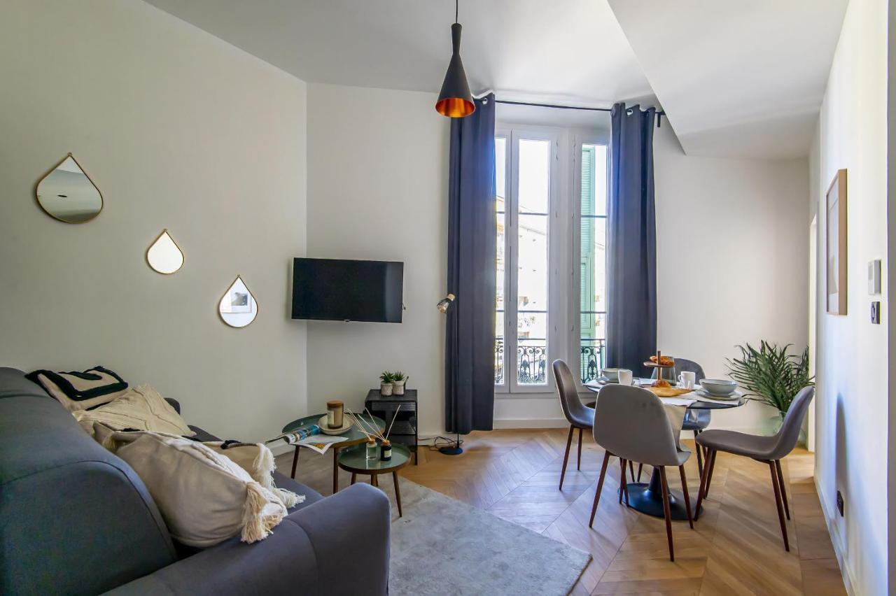 Charming 2 Refurbished Super Center Appartamento Nizza