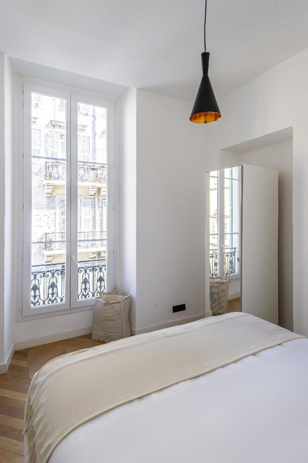 Charming 2 Refurbished Super Center Appartamento *